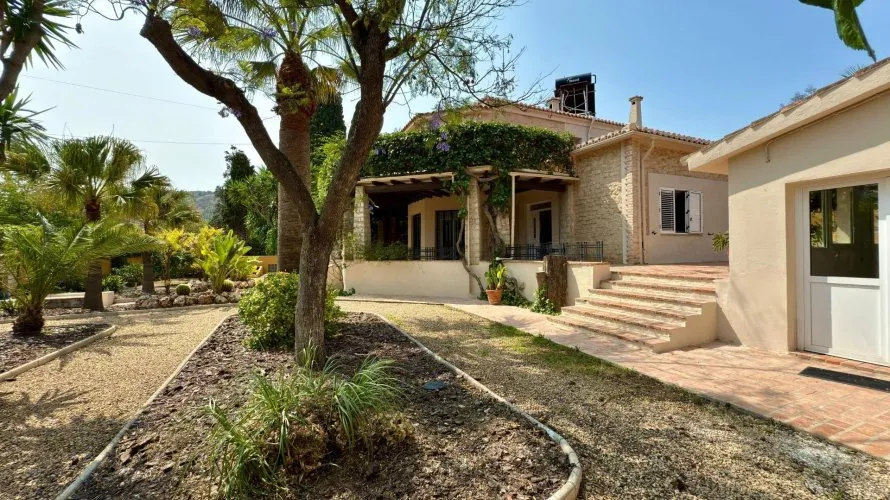 Apartamento de 6 dormitorios en Alicante, España No. 1271 № 5