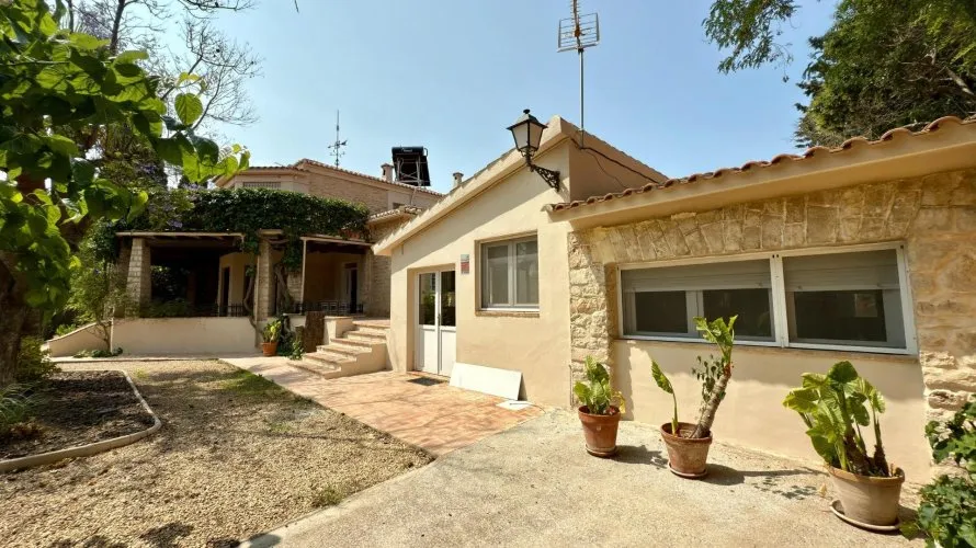 Apartamento de 6 dormitorios en Alicante, España No. 1271 № 20
