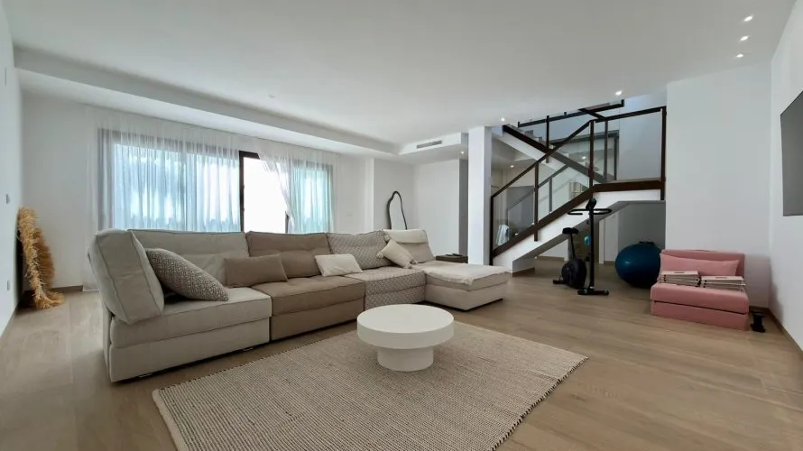 Villa de 5 dormitorios en Finestrat, España No. 1378 № 19