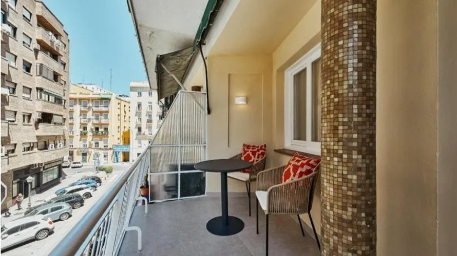 Apartamento de 3 dormitorios en Madrid, España No. 1299 № 23