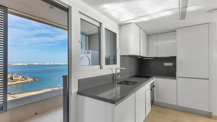 Ático de 3 dormitorios en Torrevieja, España No. 1373 № 27