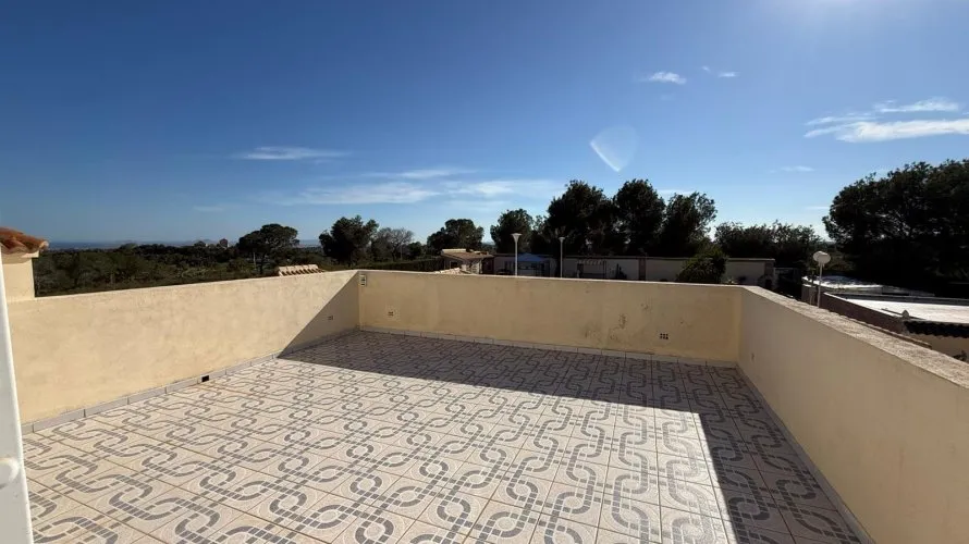 Villa de 4 dormitorios en Villamartin, Spain No. 1403 № 13