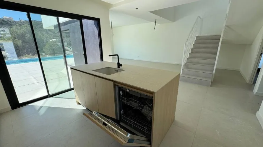 Villa de 3 dormitorios en Finestrat, España No. 1377 № 10