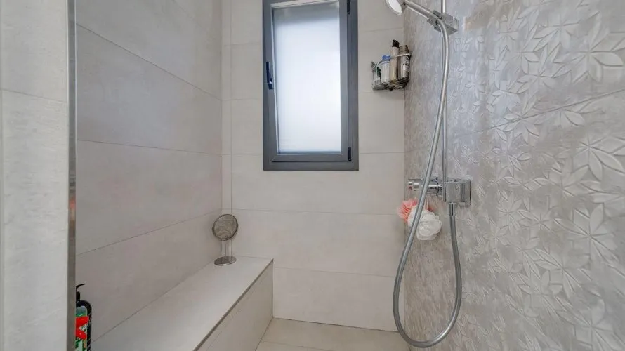 Villa de 461m² en Torrevieja, España No. 1356 № 6