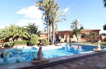 Apartamento de 5 dormitorios en El Chaparral, Spain No. 1164