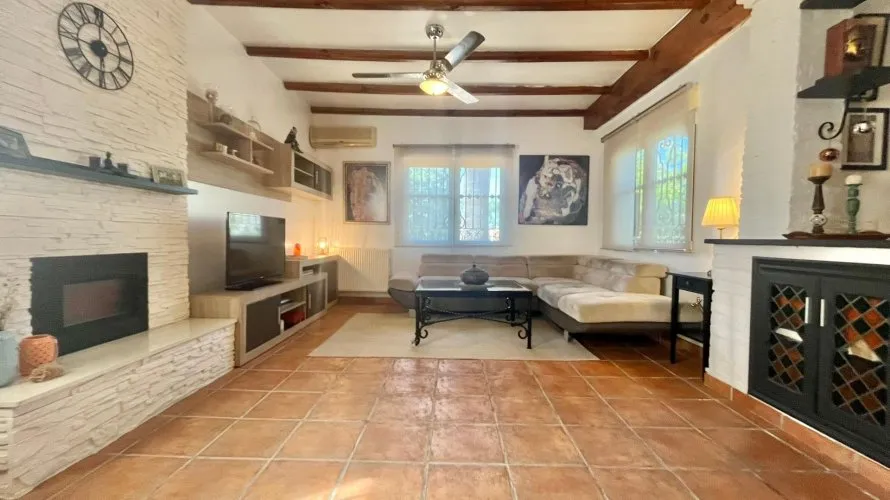 Villa de 3 dormitorios en Torrevieja, España No. 1266 № 20
