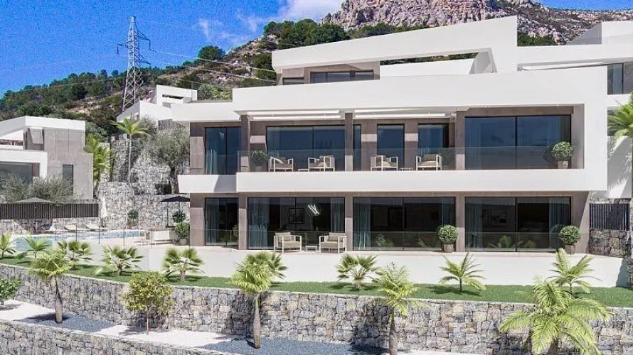 Villa de 4 dormitorios en Calpe, Spain No. 1172