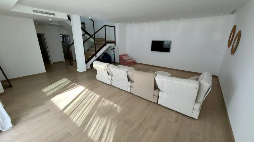 Villa de 5 dormitorios en Finestrat, España No. 1378 № 21