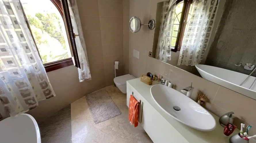 Villa de 4 dormitorios en Altea La Vella, Spain No. 1136 № 23