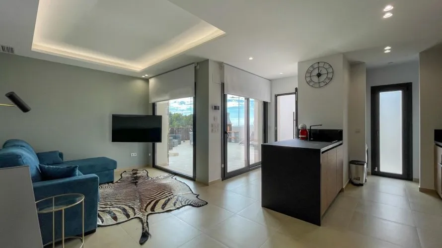 Villa de 3 dormitorios en Finestrat, España No. 1207 № 8