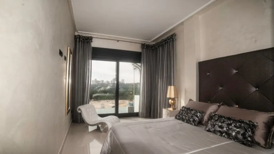 Villa de 157m² en La Zenia, España No. 976 № 18