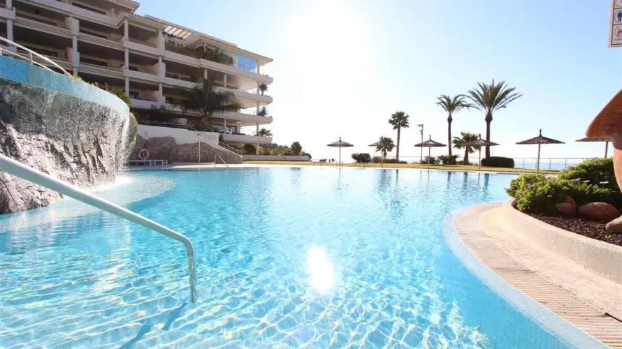 Apartamento de 260m² en El Mascarat, España No. 1332 № 10