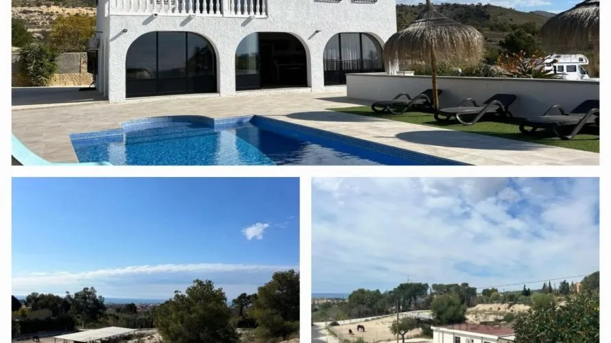 Сasa de 4 dormitorios en Villajoyosa, España No. 1303