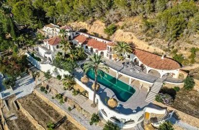 Villa de 11 dormitorios en Altea, Spain No. 1439