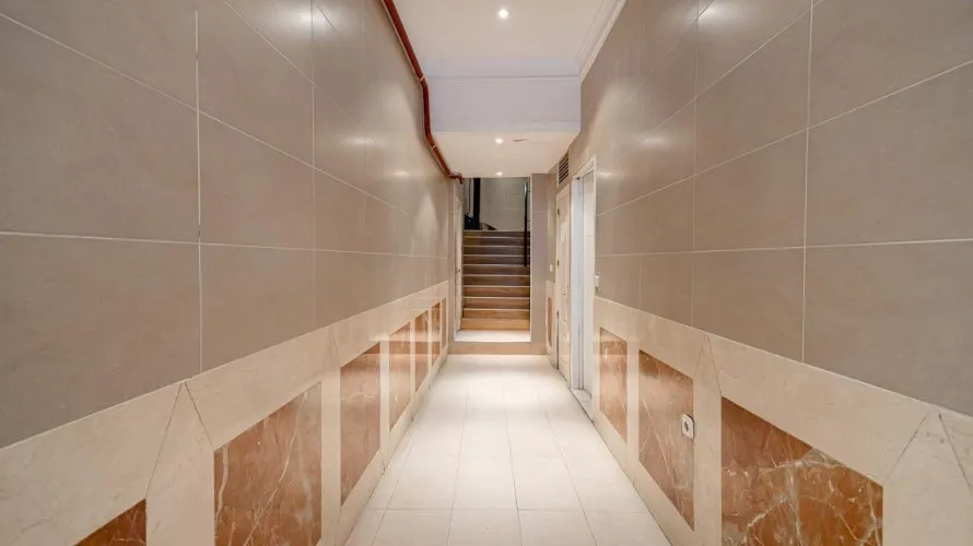 Apartamento de 3 dormitorios en Madrid, España No. 1157 № 14