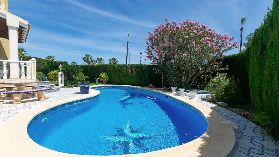Villa de 194m² en Alicante, España No. 1545 № 22
