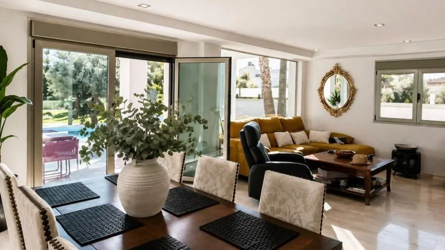 Villa de 5 dormitorios en Alicante, Spain No. 1487 № 21