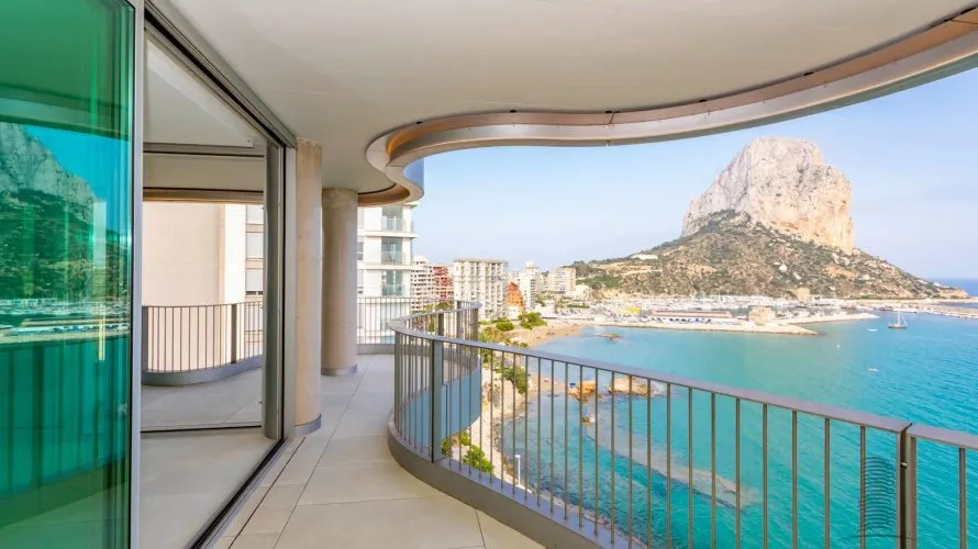 Apartamento de 3 dormitorios en Calpe, España No. 1153 № 24
