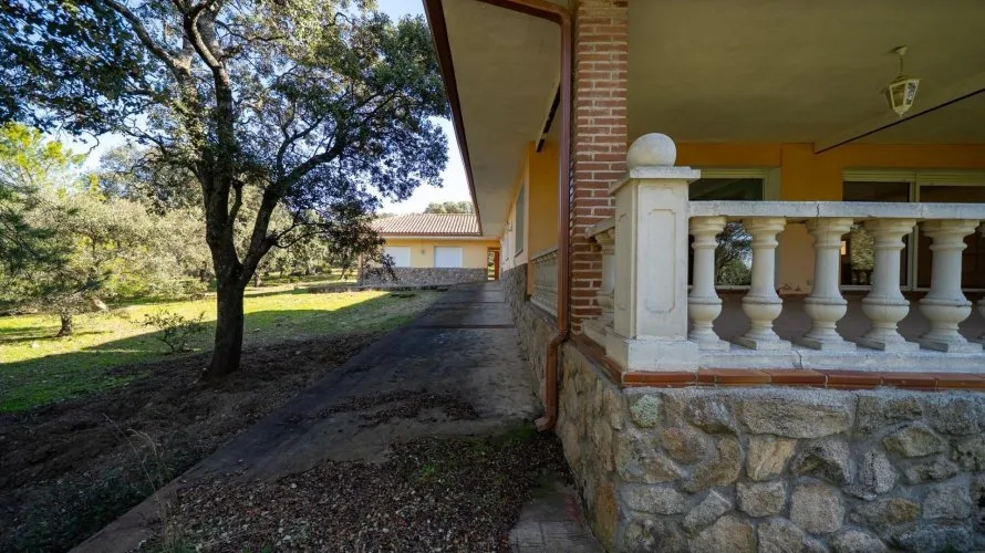 Сasa de 8 dormitorios en Colmenarejo, España No. 1553 № 20