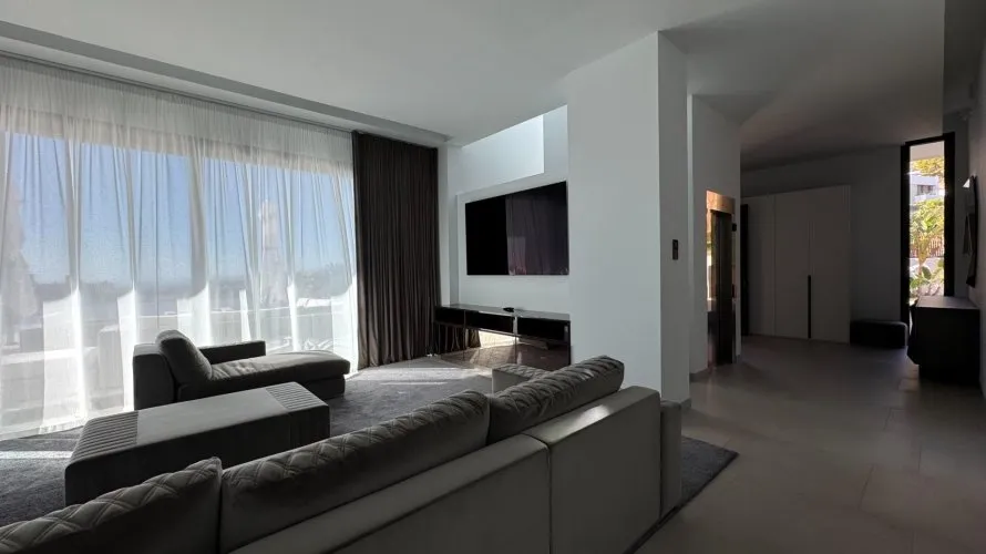 Villa de 691m² en Finestrat, España No. 1249 № 12