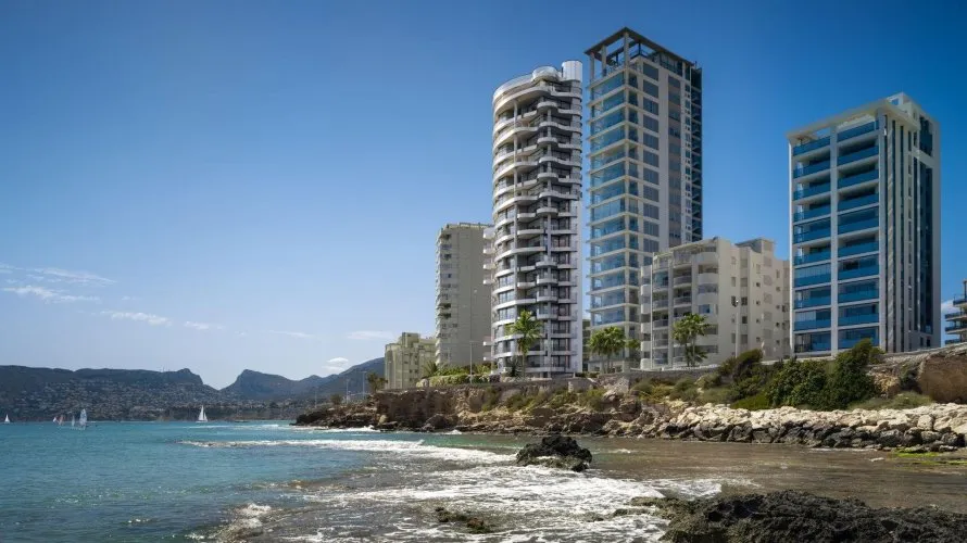 Apartamento de 3 dormitorios en Calpe, España No. 1153 № 1