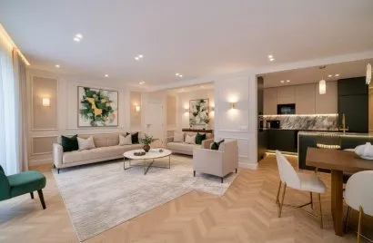 Apartamento de 2 dormitorios en Madrid, Spain No. 1258