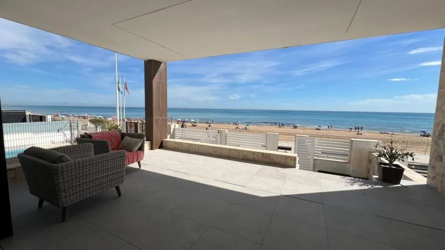 Villa de 5 dormitorios en La Mata, España No. 1196 № 6