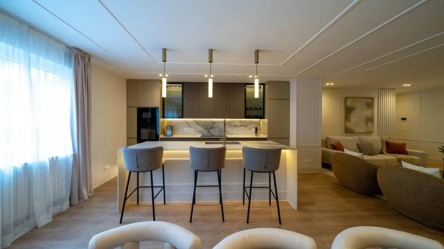 Apartamento de 3 dormitorios en Madrid, Spain No. 969 № 19