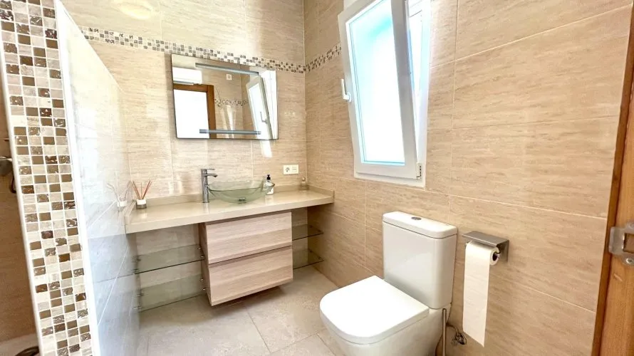 Villa de 5 dormitorios en Ciudad Quesada, España No. 1400 № 15
