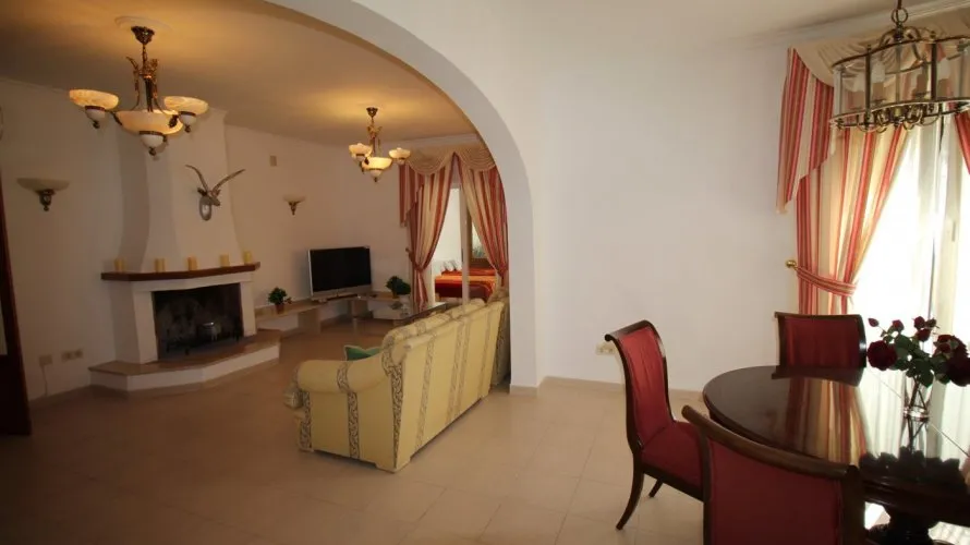 Villa de 5 dormitorios en Calpe, Spain No. 1007 № 19