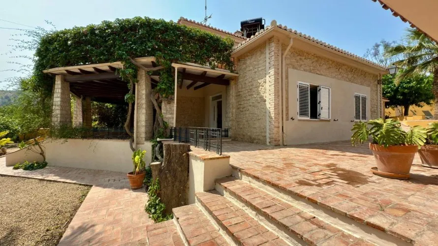 Apartamento de 6 dormitorios en Alicante, España No. 1271 № 8