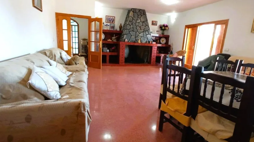 Apartamento de 5 dormitorios en Mutxamel, Spain No. 1051 № 2