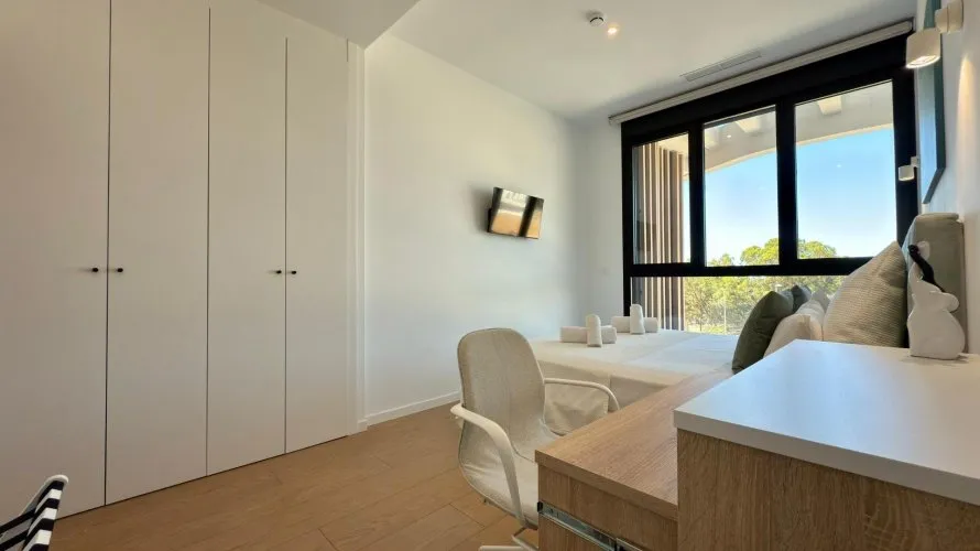 Apartamento de 2 dormitorios en Villajoyosa, Spain No. 944 № 4