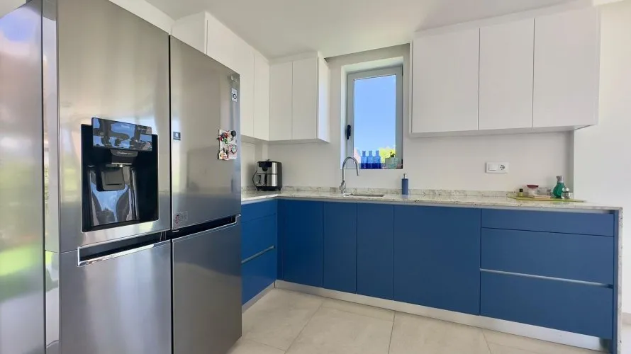 Villa de 3 dormitorios en Finestrat, España No. 1173 № 10