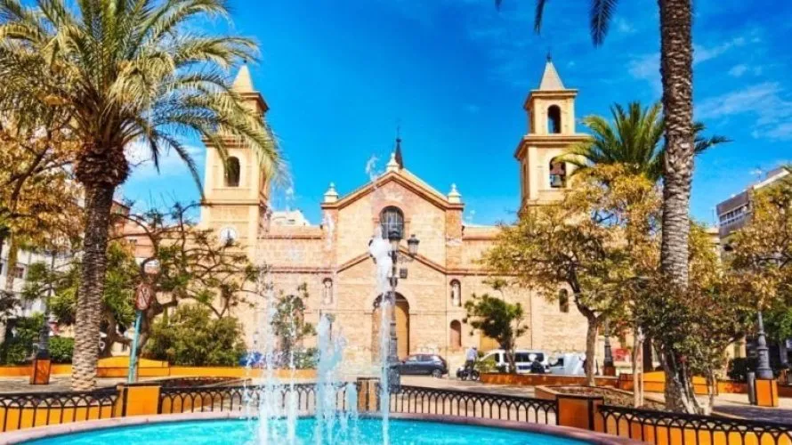 Villa de 3 dormitorios en Torrevieja, España No. 1079 № 14
