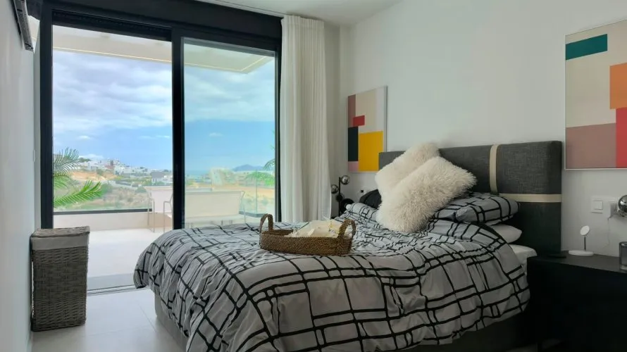 Ático de 2 dormitorios en Finestrat, España No. 1557 № 8