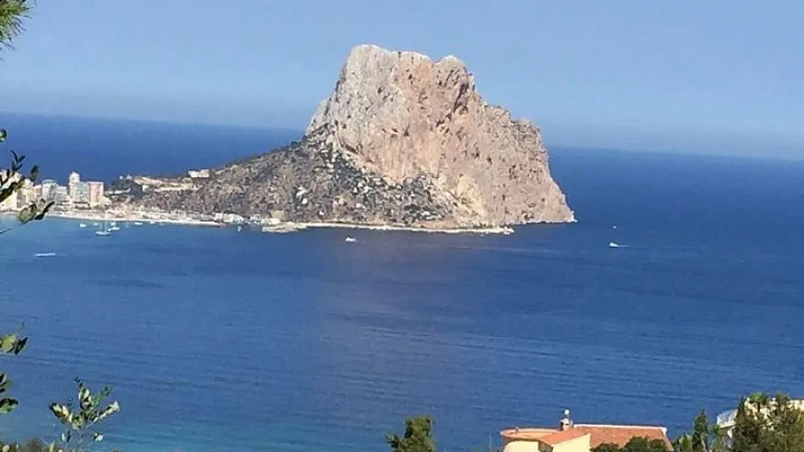Villa de 4 dormitorios en Maryvilla, España No. 1073 № 13
