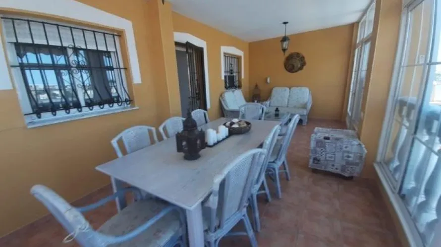 Apartamento de 283m² en Torrevieja, Spain No. 1201 № 2