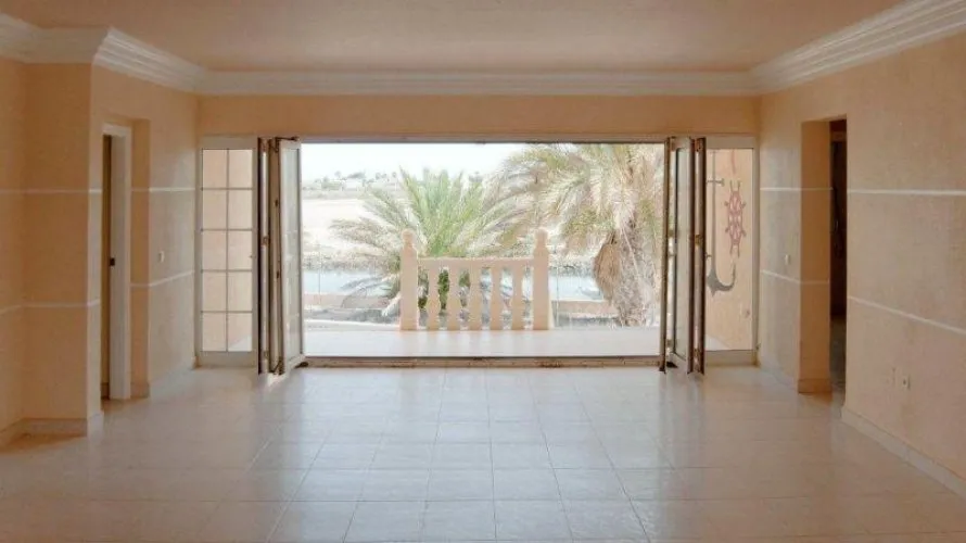 Villa de 3 dormitorios en La Manga del Mar Menor, Spain No. 989 № 11