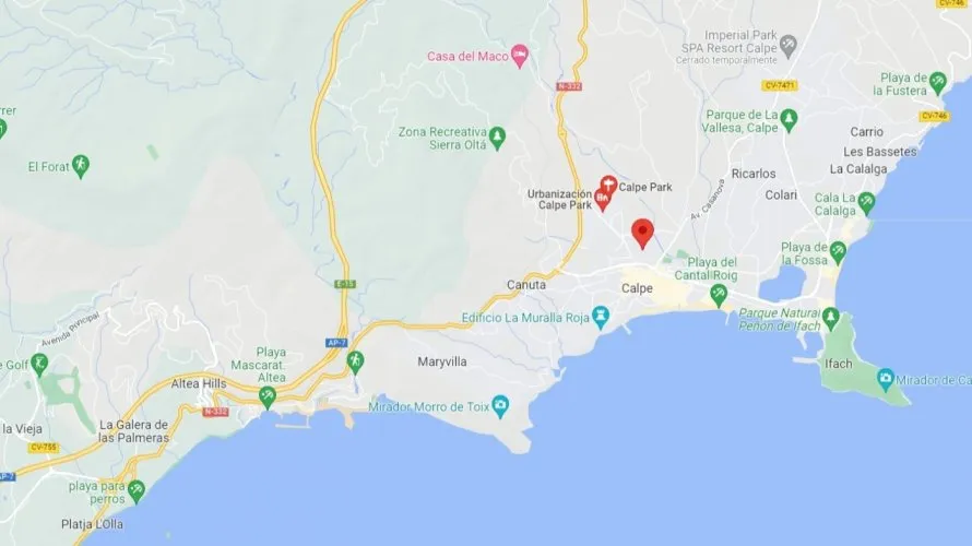 Apartamento de 4 dormitorios en Calpe, España No. 1035 № 19