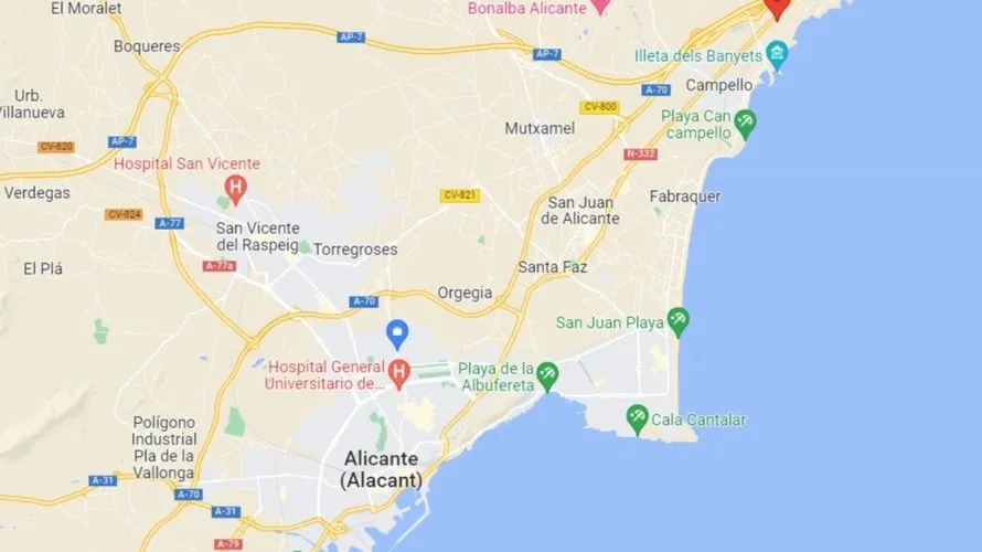Apartamento de 3 dormitorios en El Campello, España No. 1040 № 13