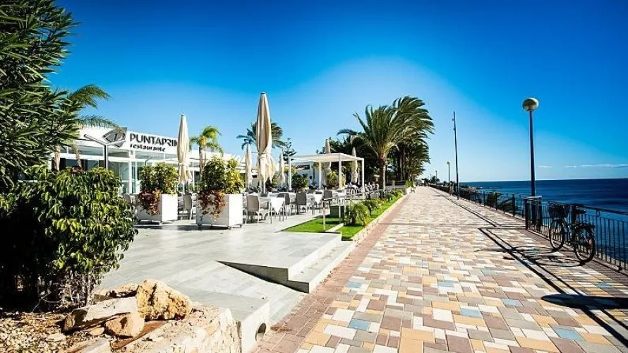 Villa de 4 dormitorios en Torrevieja, España No. 1104 № 13
