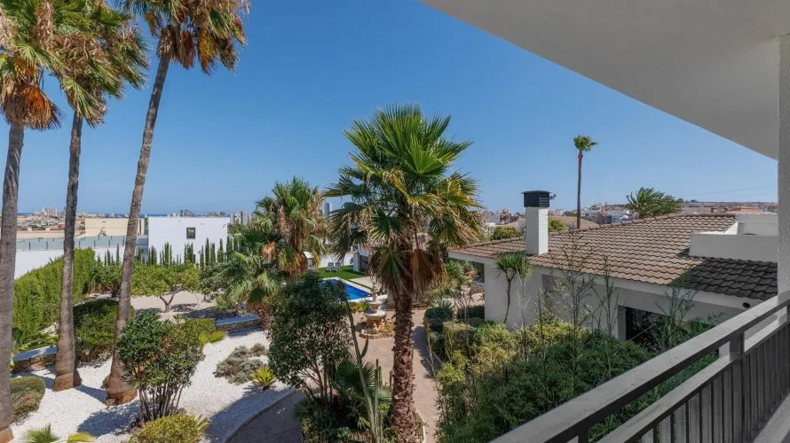 Villa de 6 dormitorios en Calpe, España No. 958 № 6