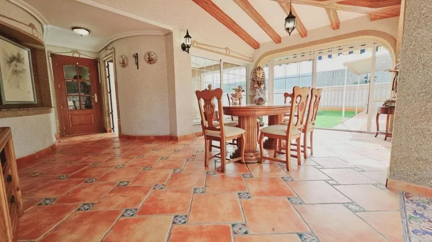 Villa de 5 dormitorios en Torrevieja, España No. 1251 № 25