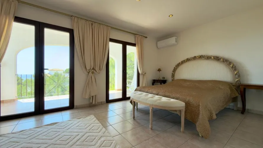 Villa de 500m² en Altea, Spain No. 1427 № 5