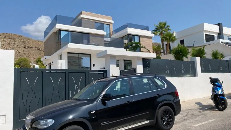 Villa de 6 dormitorios en Finestrat, España No. 1316 № 4