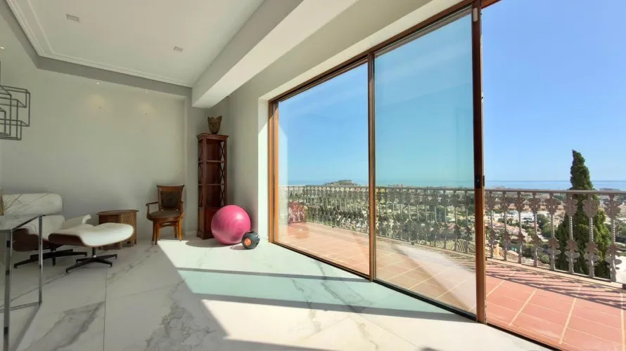 Villa de 4 dormitorios en La Pedrera, España No. 1554 № 7