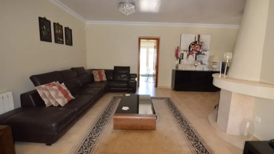 Villa de 276m² en Cabo Roig, España No. 981 № 25