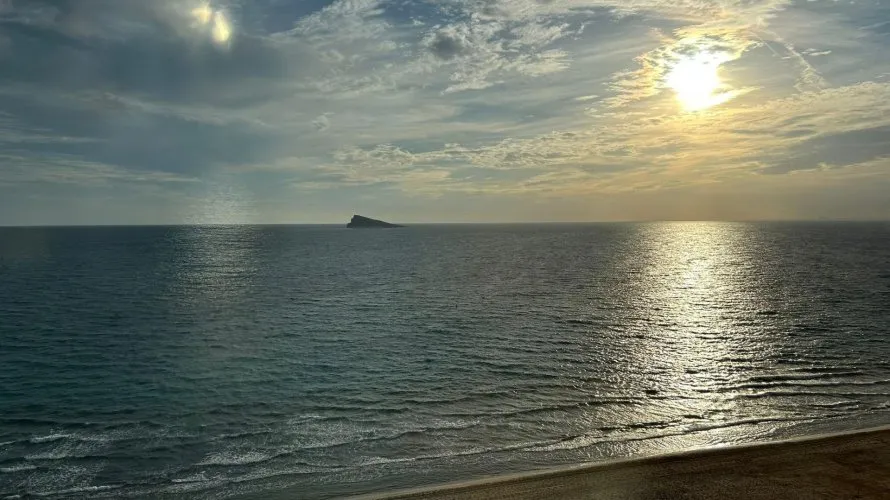Apartamento de 2 dormitorios en Benidorm, Spain No. 1216 № 25