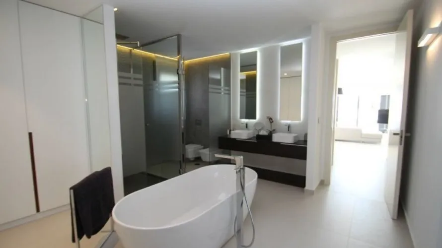 Villa de 197m² en La Zenia, España No. 977 № 3